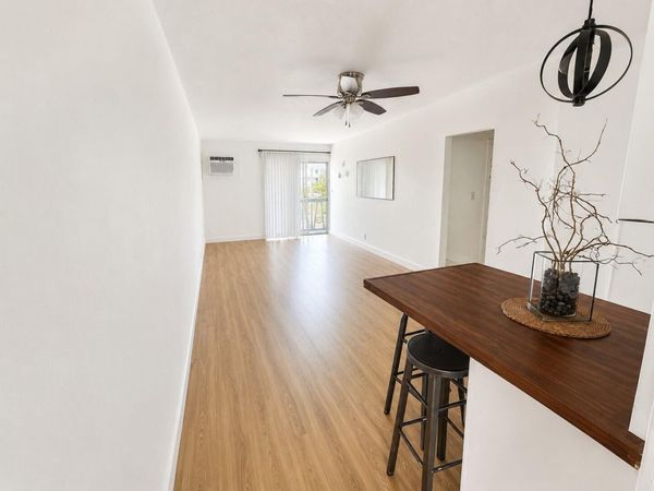 510 Lake Shore Drive, Unit 29, Lake Park, FL 33403
