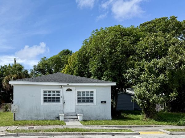 1108 State Street, West Palm Beach, FL 33407
