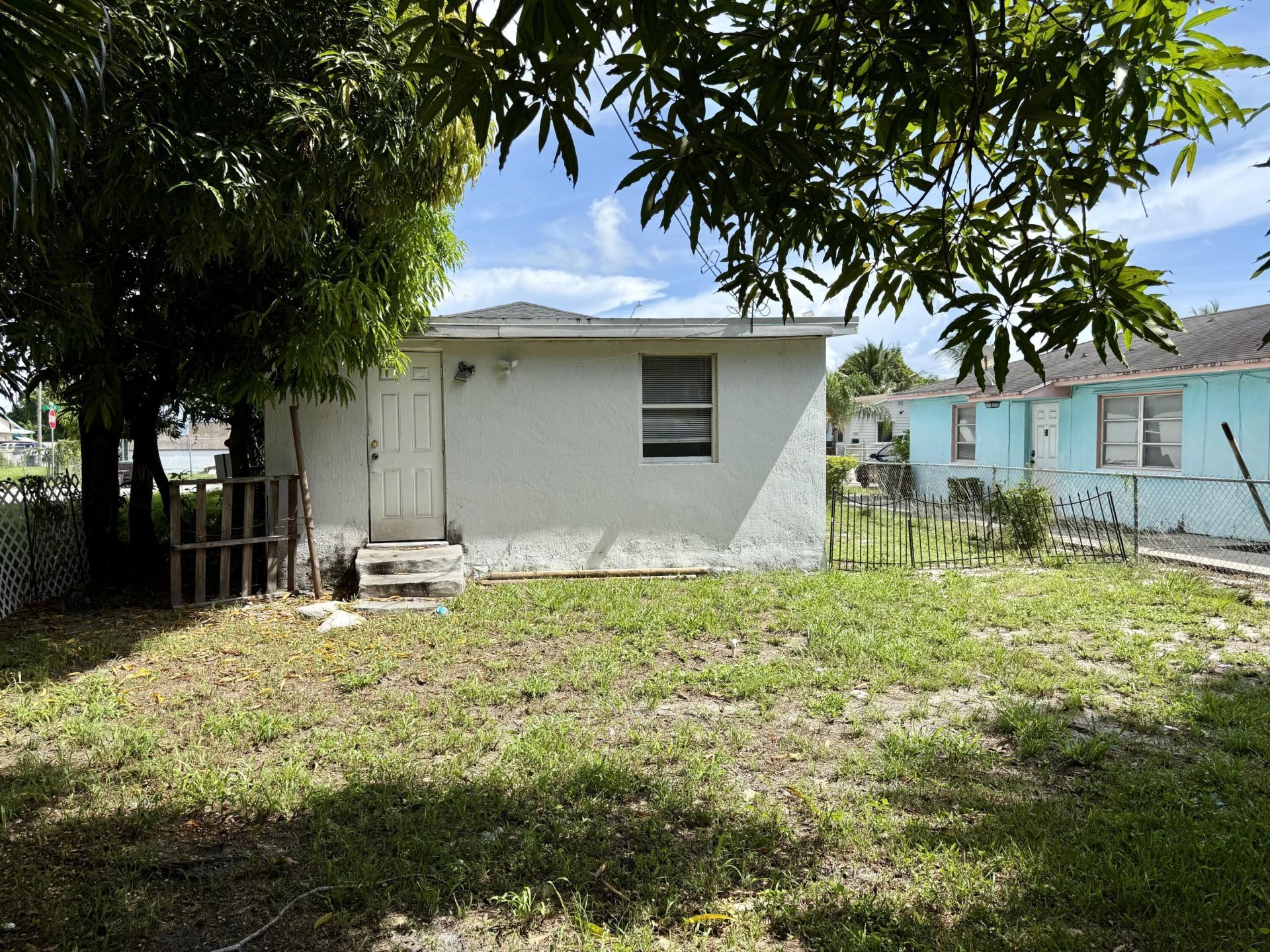 1108 State Street, West Palm Beach, FL 33407 Photo