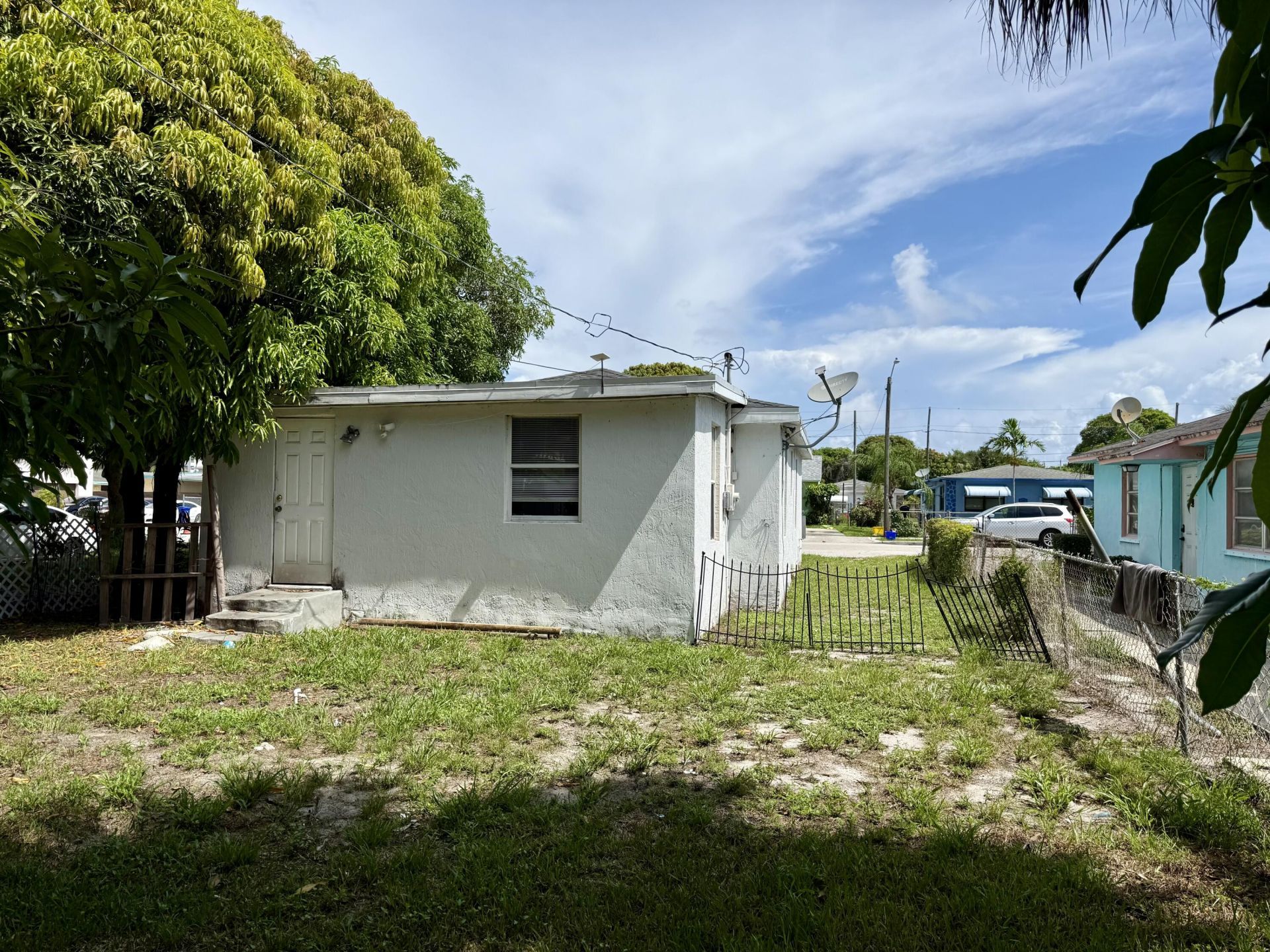 1108 State Street, West Palm Beach, FL 33407 Photo