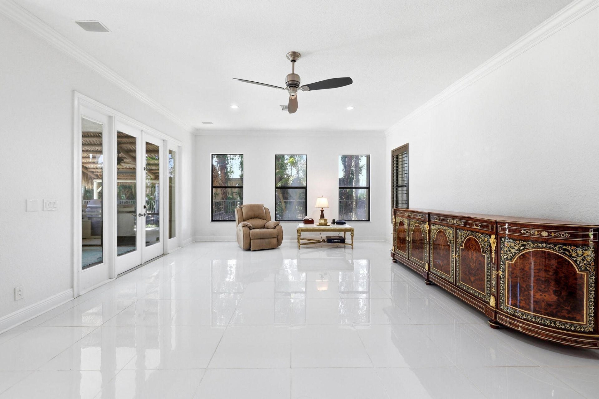 10594 Versailles Boulevard, Wellington, FL 33449 Photo