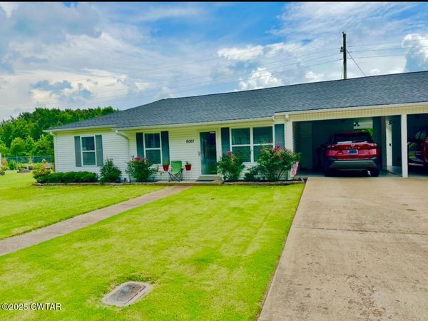 6067 Ellington Cove , Milan, TN 38358