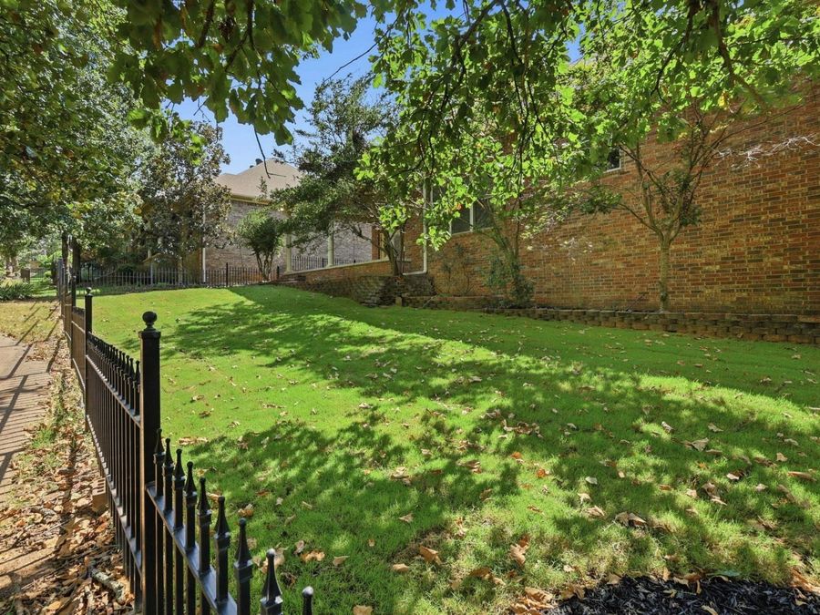 Property Image 40