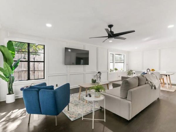 7009 Whispering Oaks DR, Austin, TX 78745