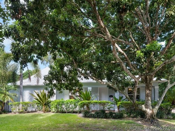1015 SW Flora Belle Lane, Stuart, FL 34994