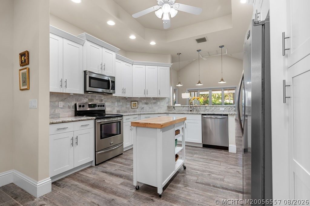 1015 SW Flora Belle Lane, Stuart, FL 34994 Photo