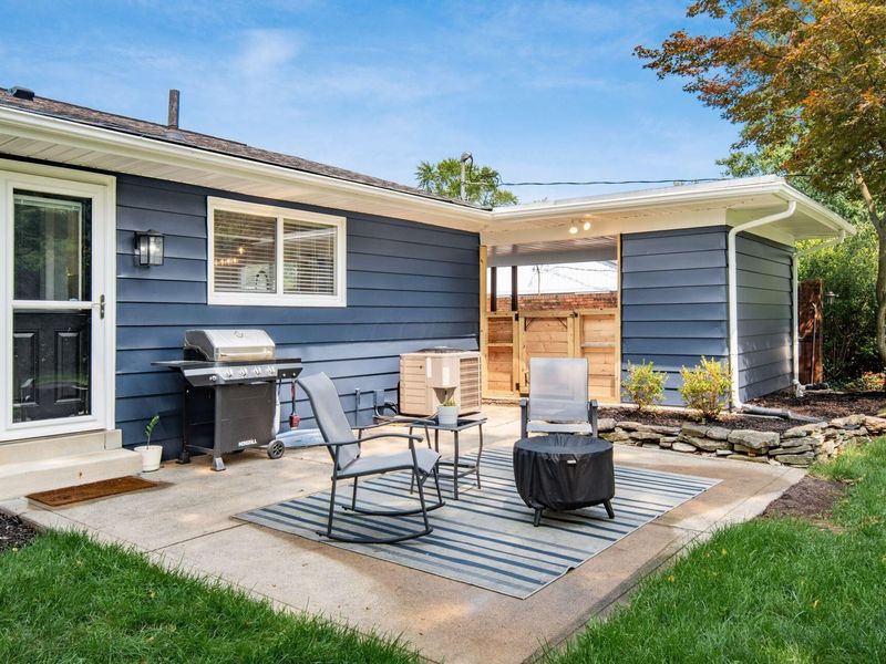 2215 Woodstock Road, Columbus, OH 43221 Photo 20