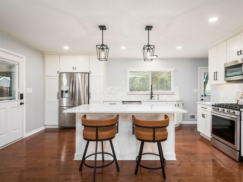 2215 Woodstock Road, Columbus, OH 43221 Photo 6