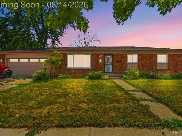 21508 Lanse Street, St Clair Shores, Mi 48081