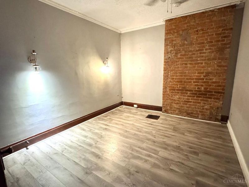 461 Warner Street, Cincinnati, OH 45219 Photo 13