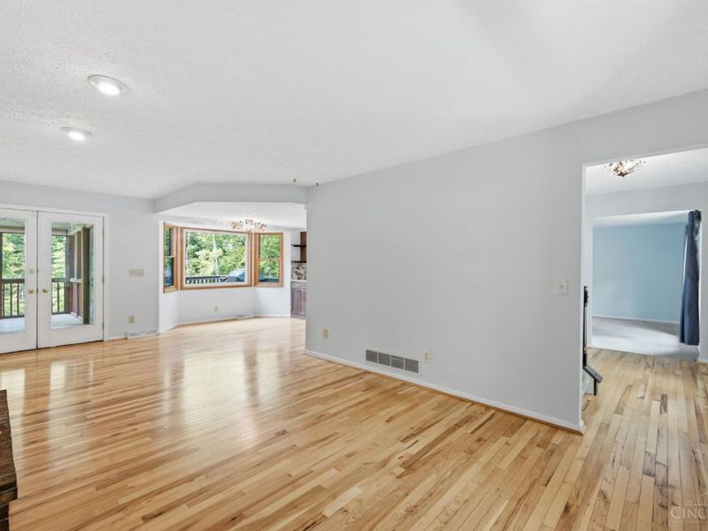 9667 Timbermill Court, Springfield Township, OH 45231 Photo 11