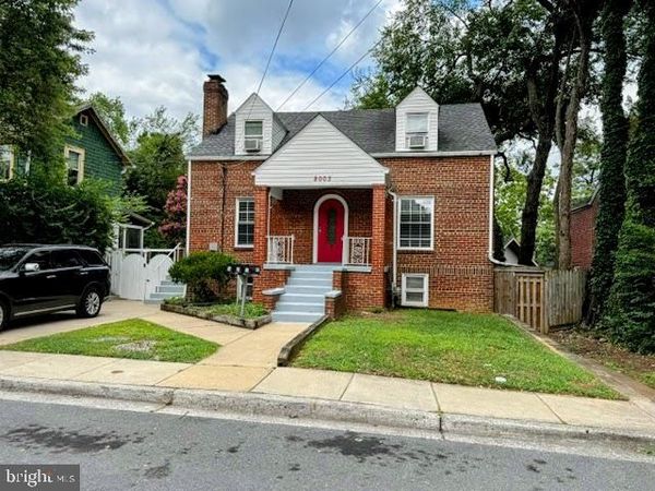 8003 GREENWOOD AVENUE , TAKOMA PARK, MD 20912