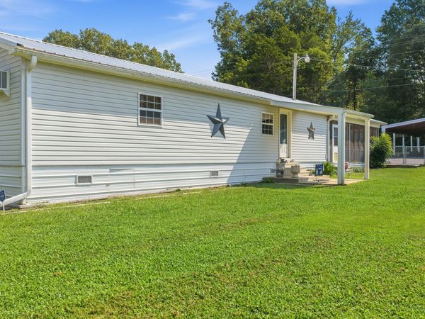 81 Cypress Creek Cv , Linden, TN 37096