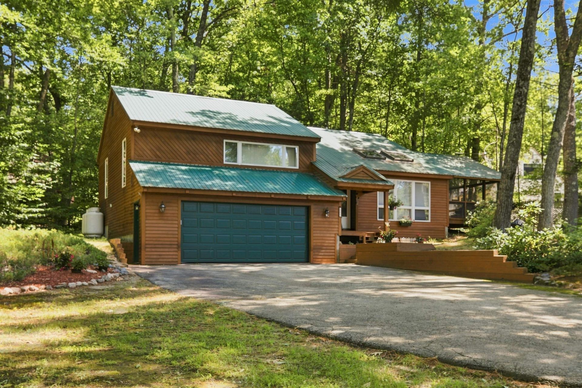 169 Beechnut Drive, Conway, NH 03860 Main Photo
