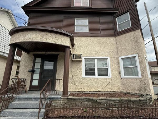59 7th Avenue, Carbondale, PA 18407