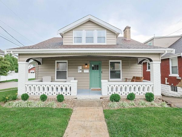 201 W Walnut Street, Southgate, KY 41071