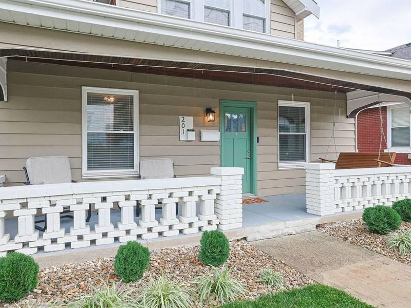 201 W Walnut Street, Southgate, KY 41071 Photo 4