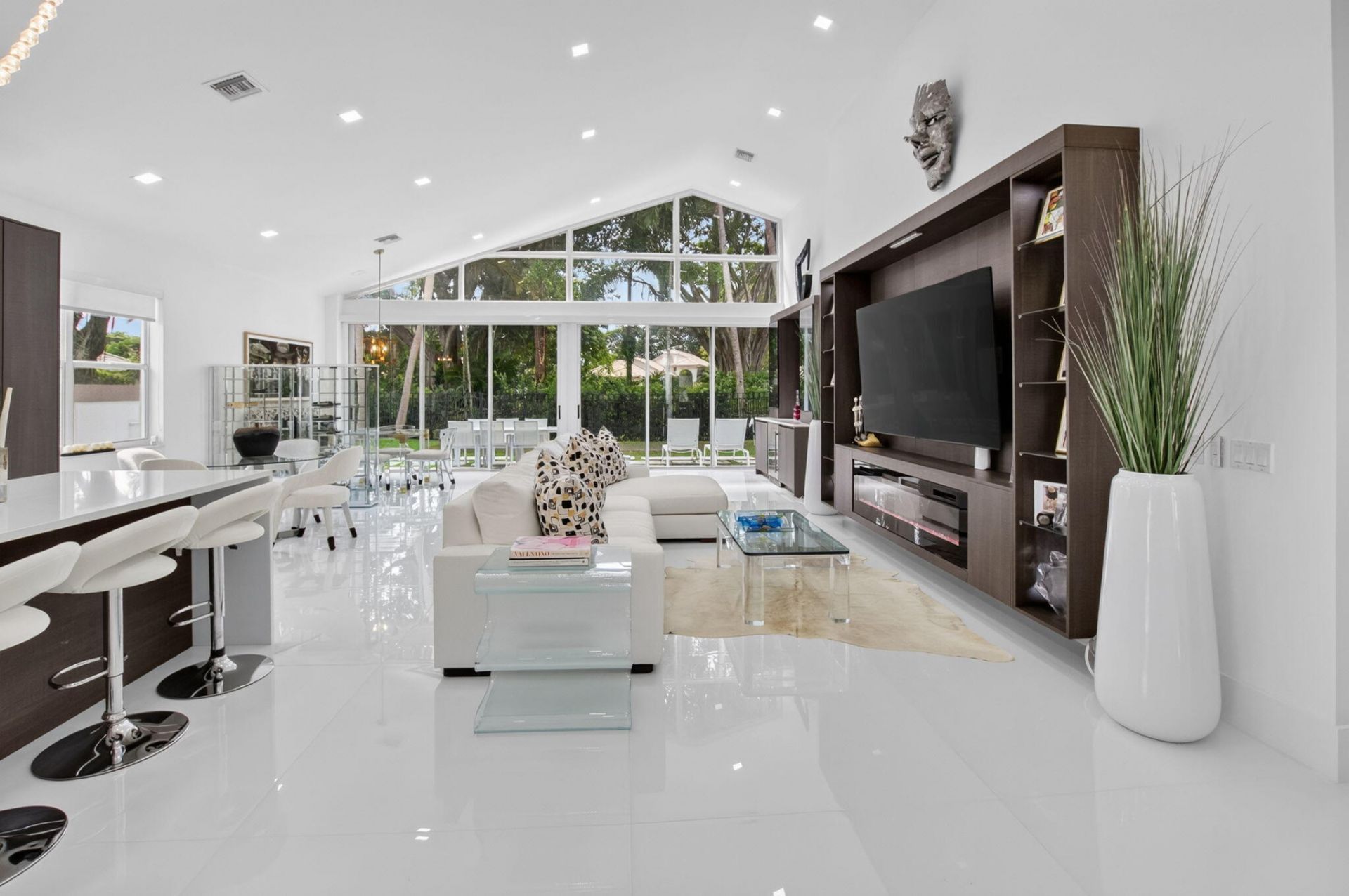 5372 NW 21st Avenue, Boca Raton, FL 33496 Photo