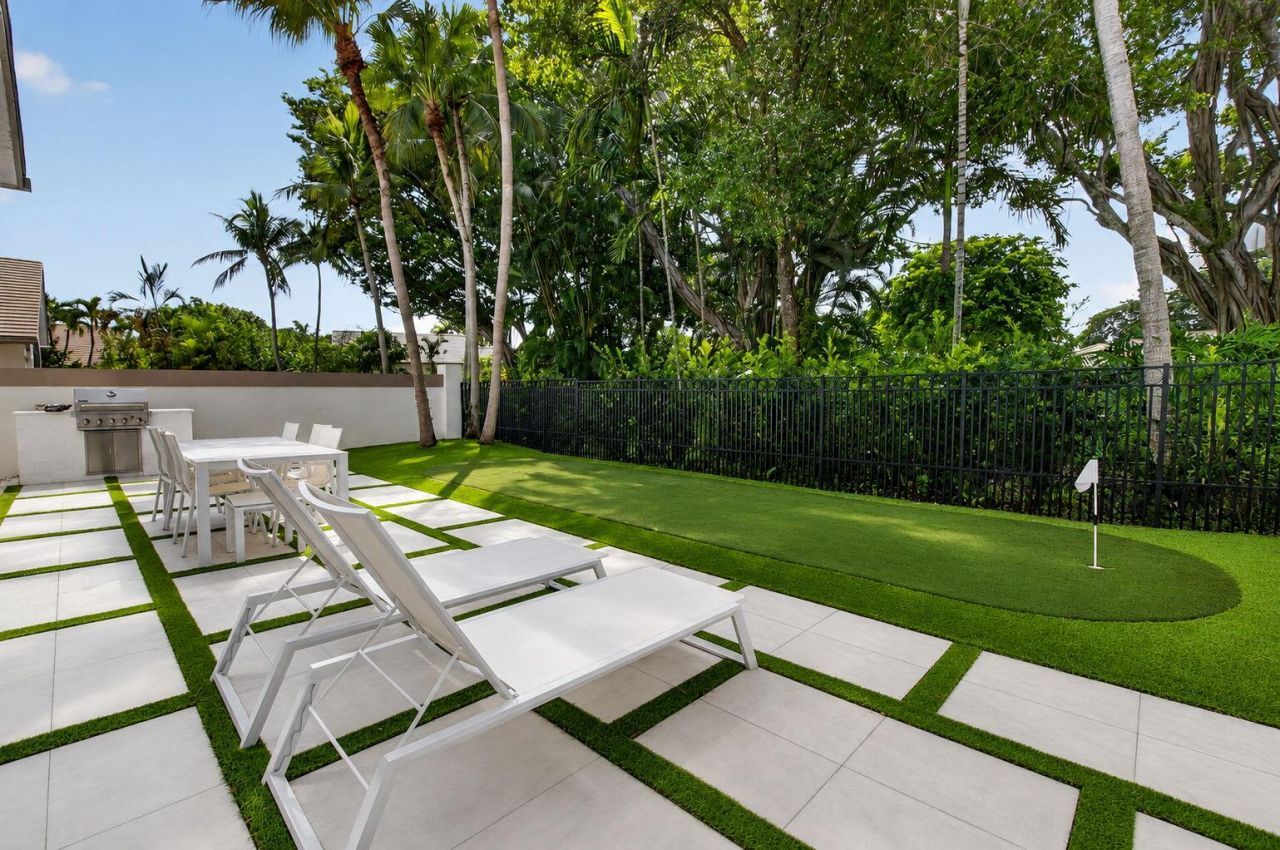 5372 NW 21st Avenue, Boca Raton, FL 33496 Photo