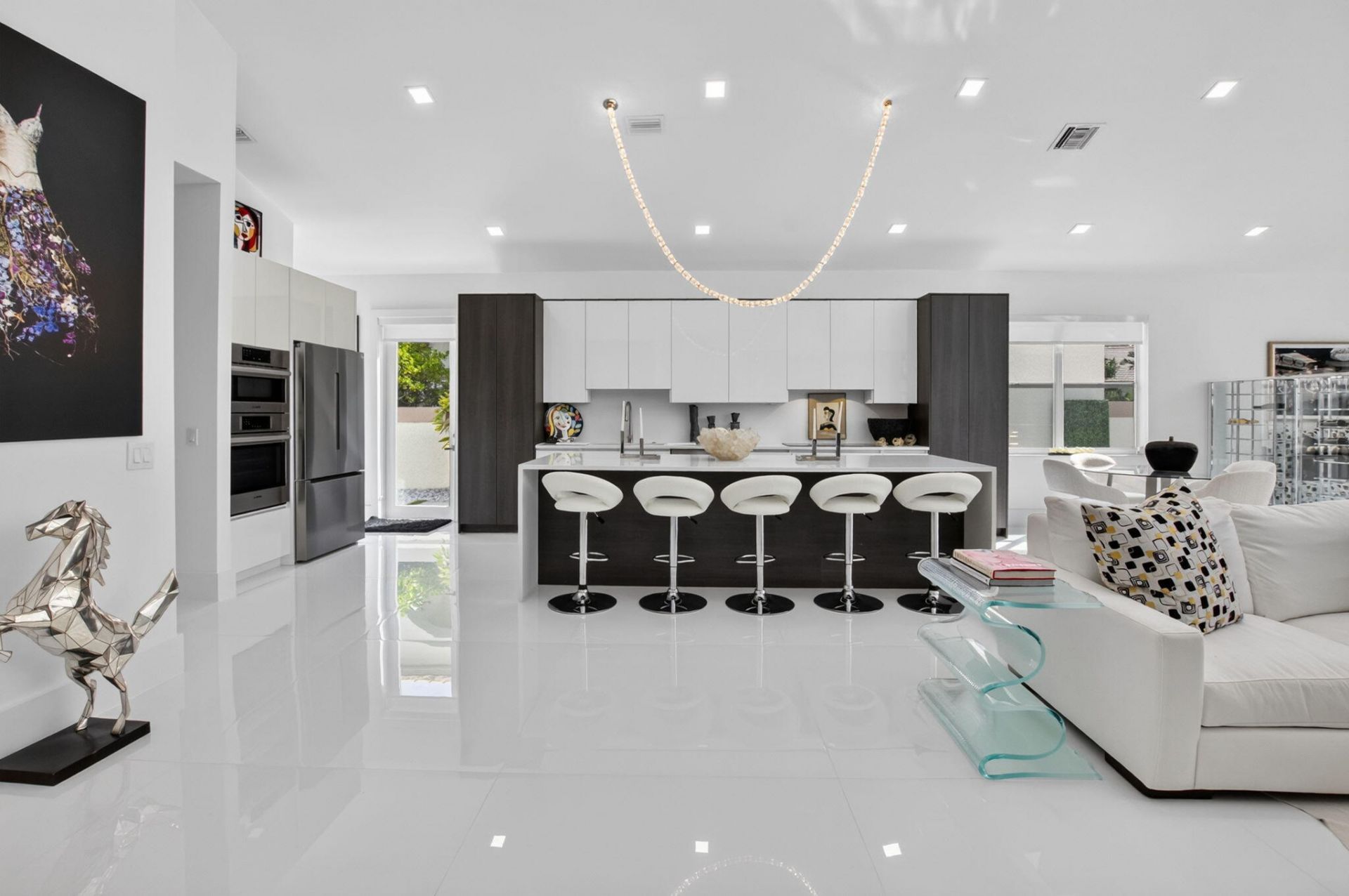 5372 NW 21st Avenue, Boca Raton, FL 33496 Photo