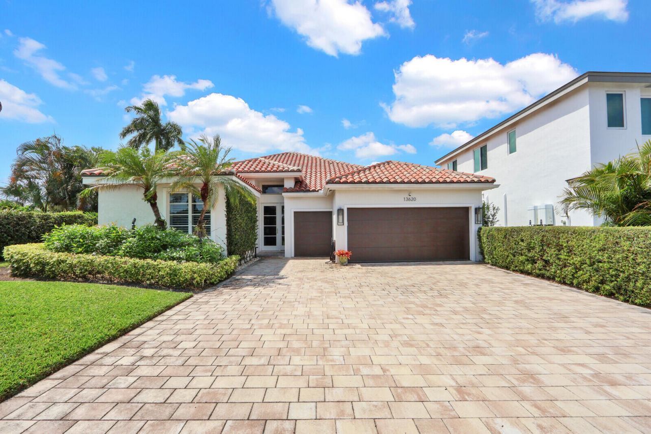 13620 Verde Drive, Palm Beach Gardens, FL 33410 Photo