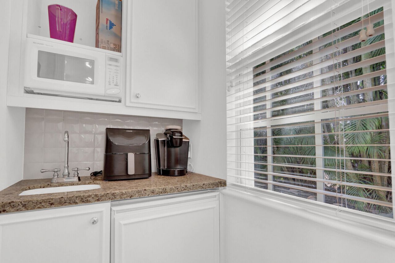 13620 Verde Drive, Palm Beach Gardens, FL 33410 Photo