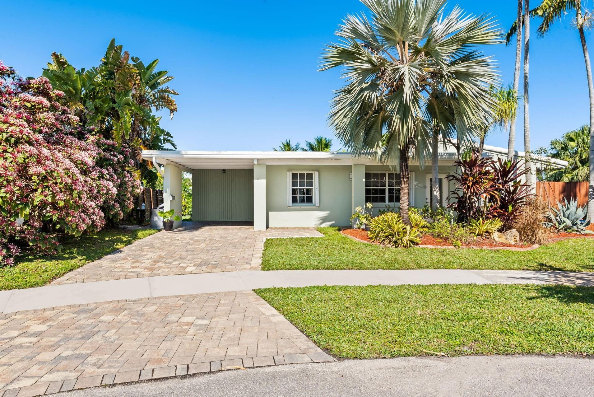 1175 Grant Street, Hollywood, FL 33019 Photo