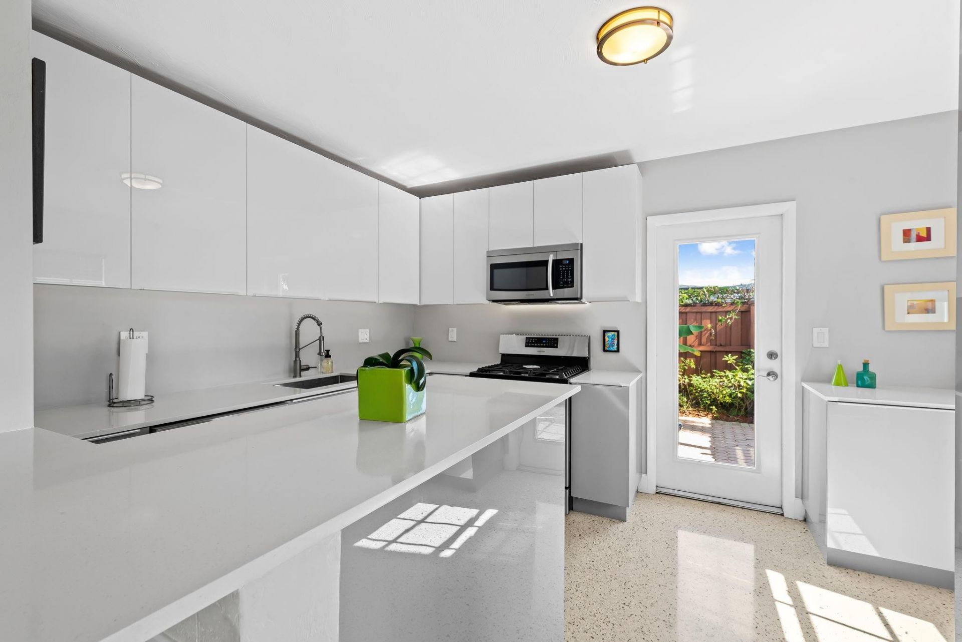 1175 Grant Street, Hollywood, FL 33019 Photo