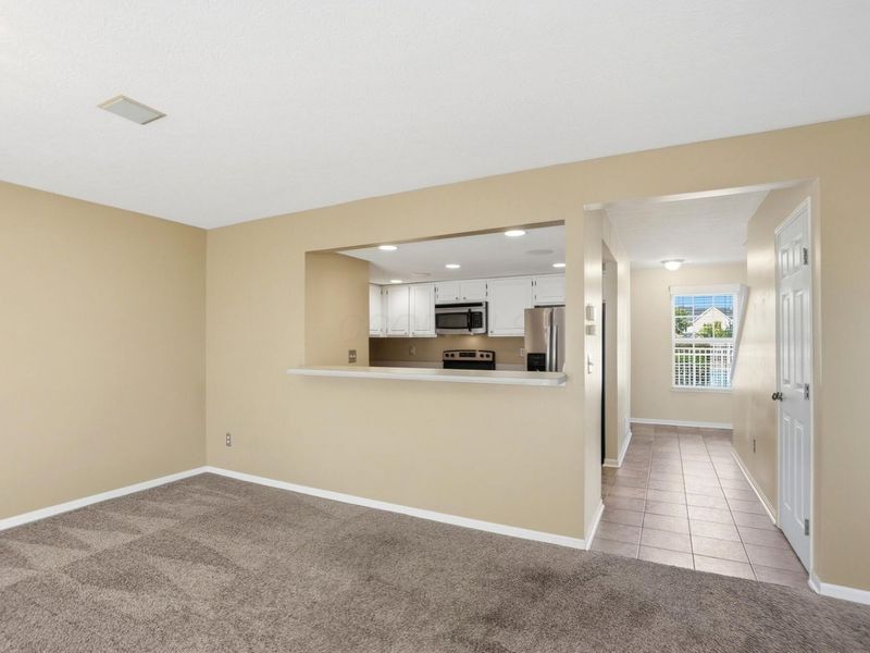 662 Lakeview Drive S, Unit 27, Grove City, OH 43123 Photo 14