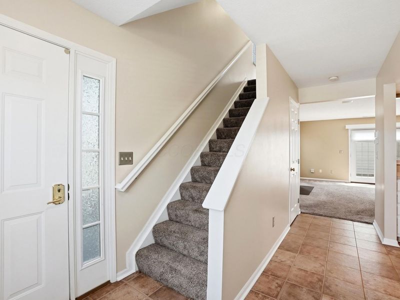 662 Lakeview Drive S, Unit 27, Grove City, OH 43123 Photo 21