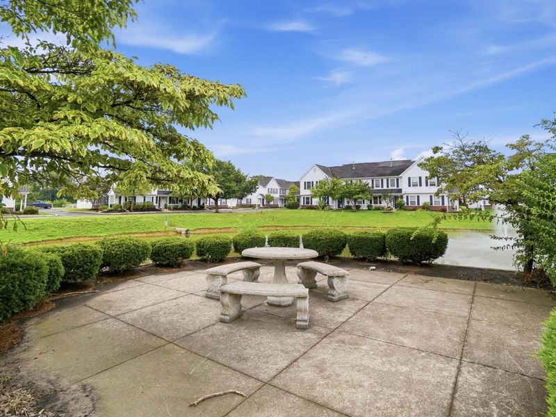 662 Lakeview Drive S, Unit 27, Grove City, OH 43123 Photo 40