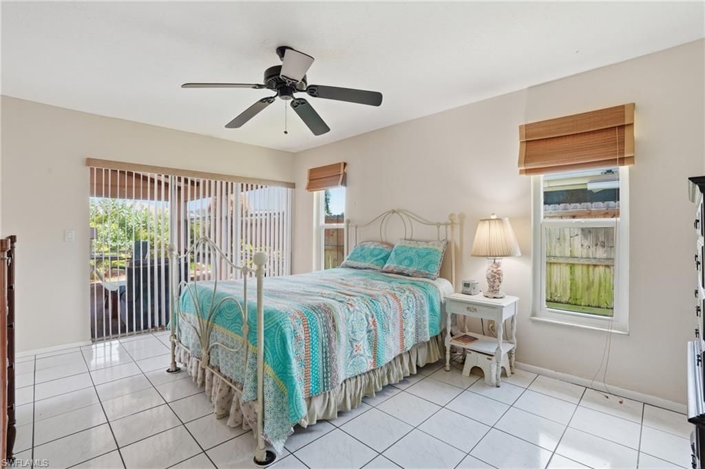 3809 SE 10th Ave, Cape Coral, FL 33904 Photo