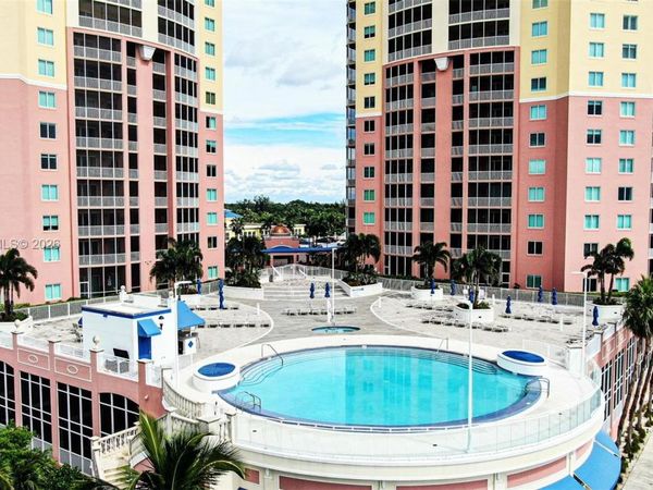 2743 1st St , Unit 406, Fort Myers, FL 33916