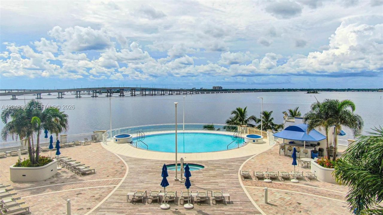 2743 1st St , Unit 406, Fort Myers, FL 33916 Photo