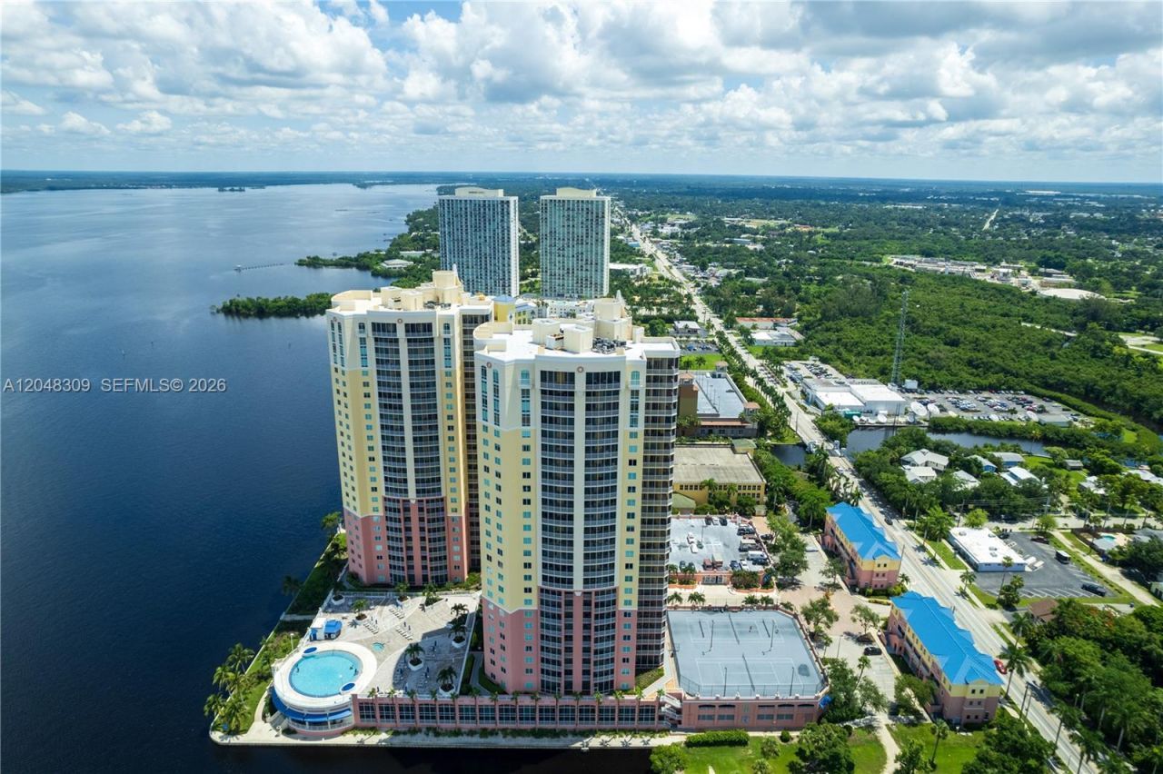 2743 1st St , Unit 406, Fort Myers, FL 33916 Photo