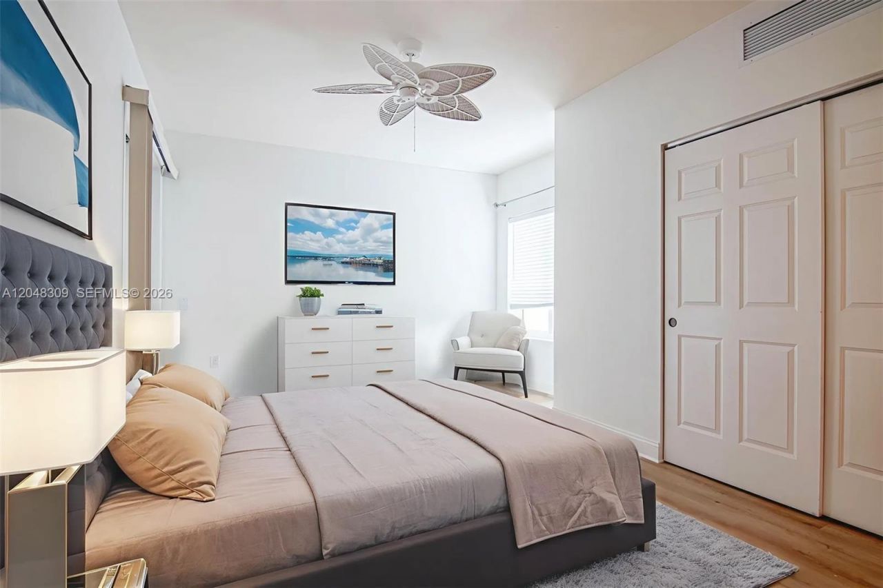 2743 1st St , Unit 406, Fort Myers, FL 33916 Photo
