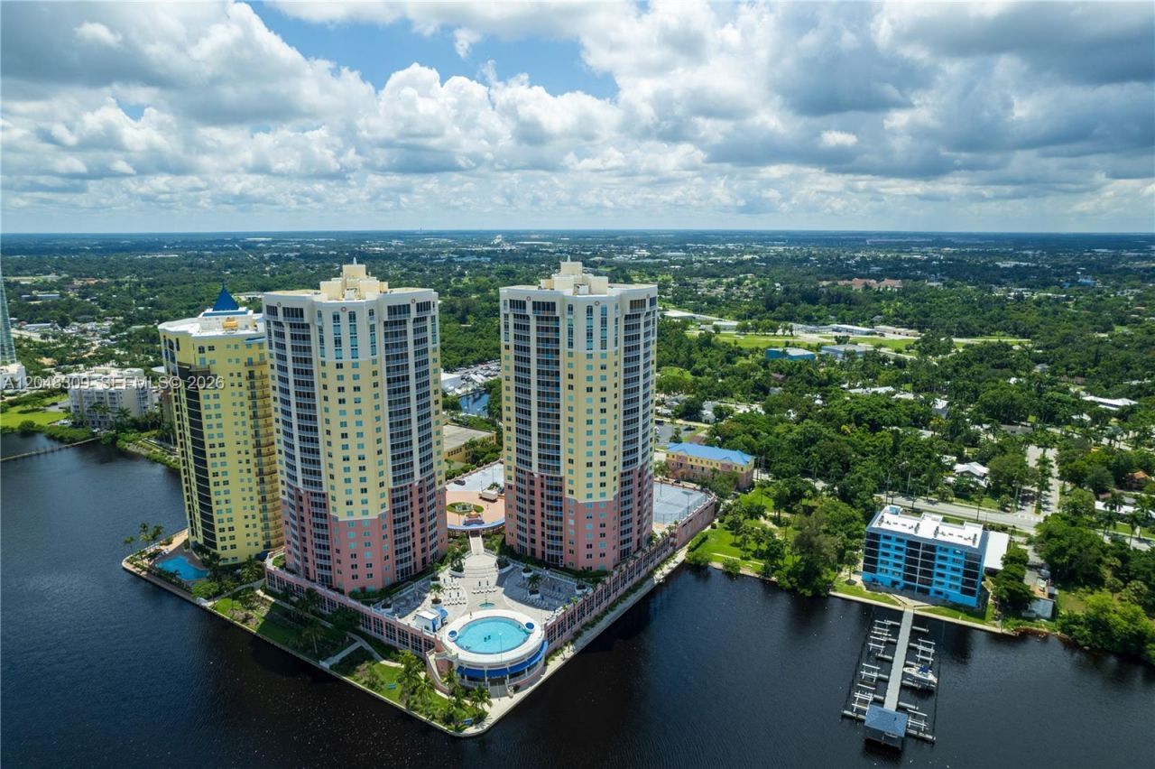 2743 1st St , Unit 406, Fort Myers, FL 33916 Photo