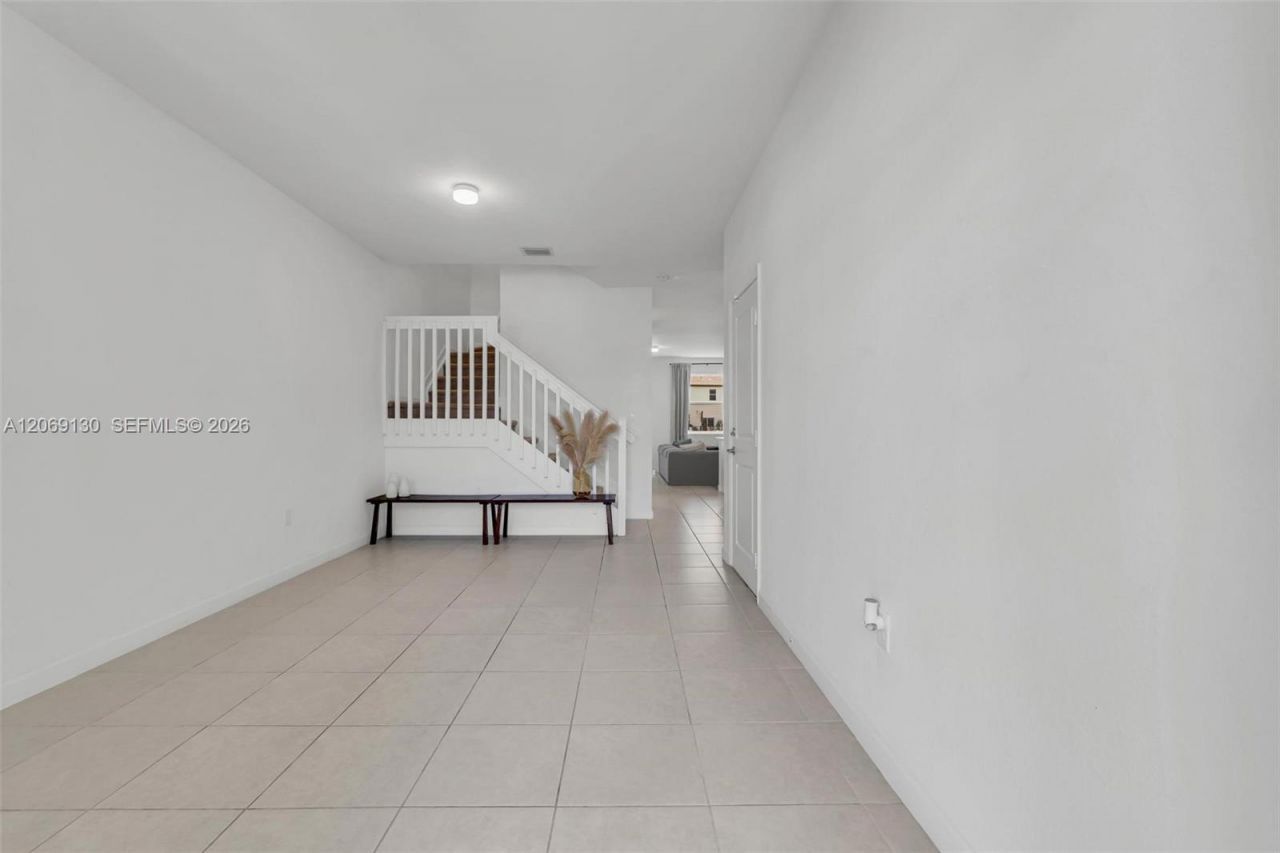 12613 NW 23rd Pl, Miami, FL 33167 Photo