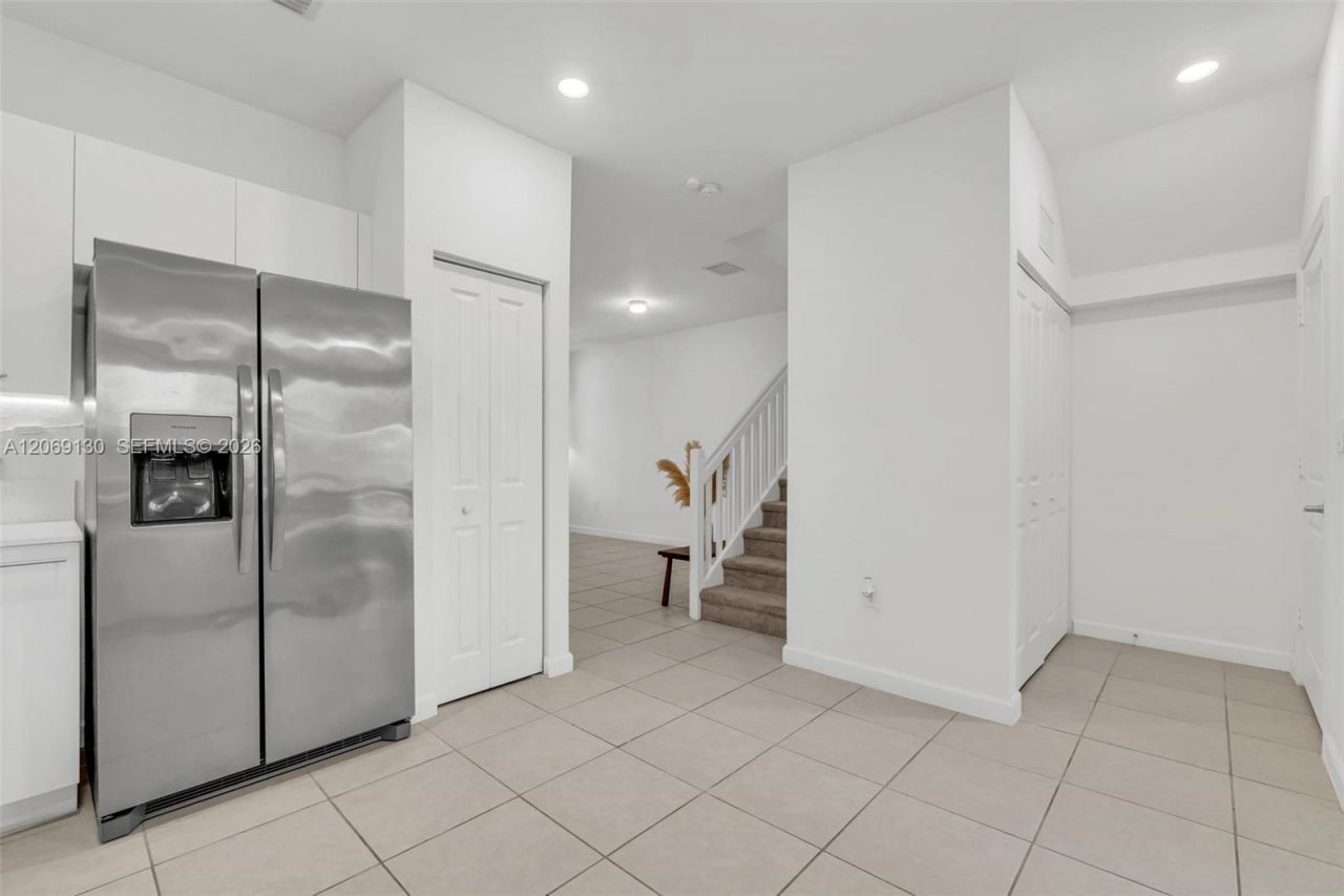 12613 NW 23rd Pl, Miami, FL 33167 Photo