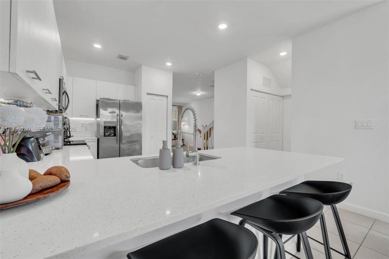 12613 NW 23rd Pl, Miami, FL 33167 Photo