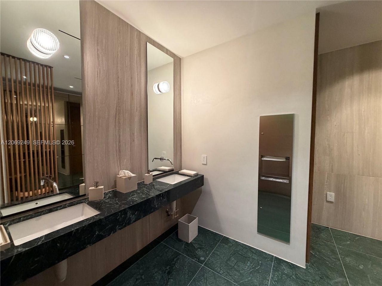 1400 Biscayne Blvd, Unit 1807, Miami, FL 33132 Photo