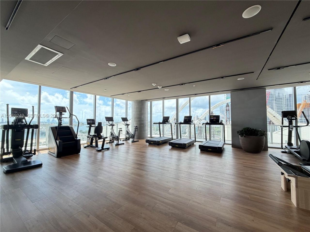 1400 Biscayne Blvd, Unit 1807, Miami, FL 33132 Photo