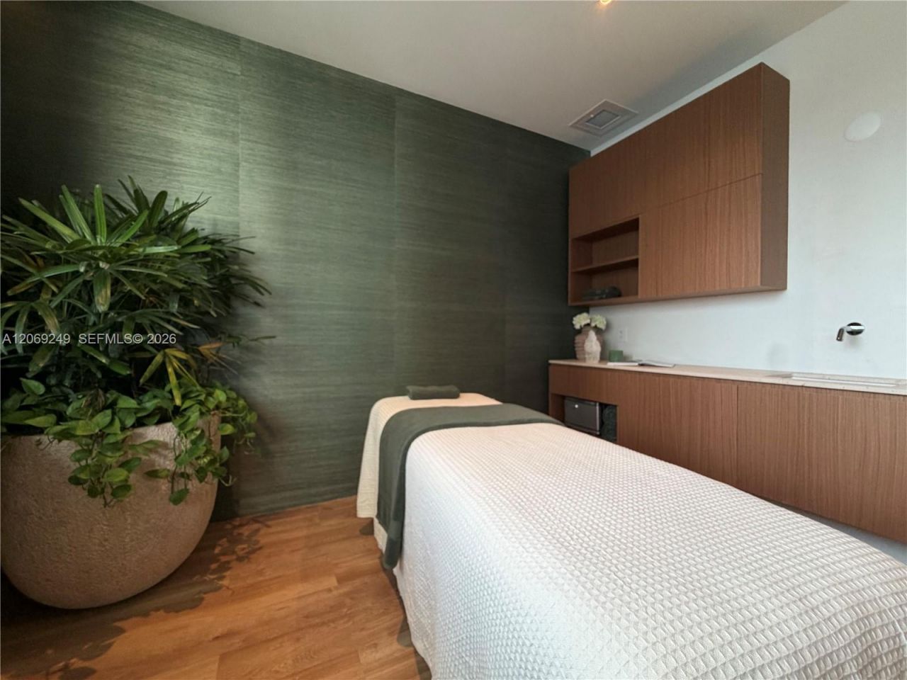 1400 Biscayne Blvd, Unit 1807, Miami, FL 33132 Photo