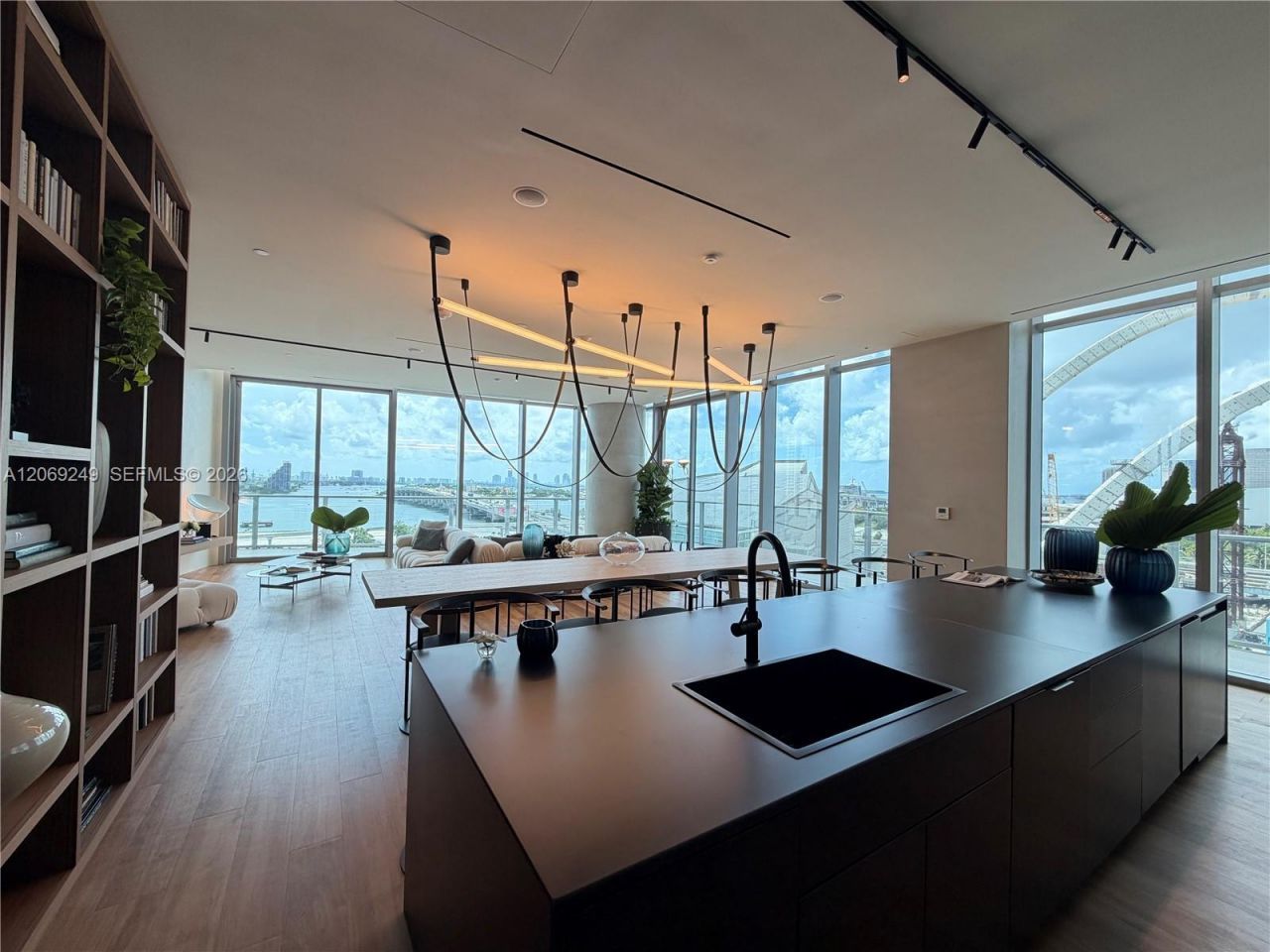 1400 Biscayne Blvd, Unit 1807, Miami, FL 33132 Photo