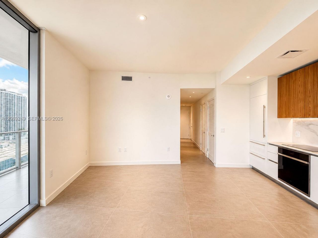 1400 Biscayne Blvd, Unit 1807, Miami, FL 33132 Photo