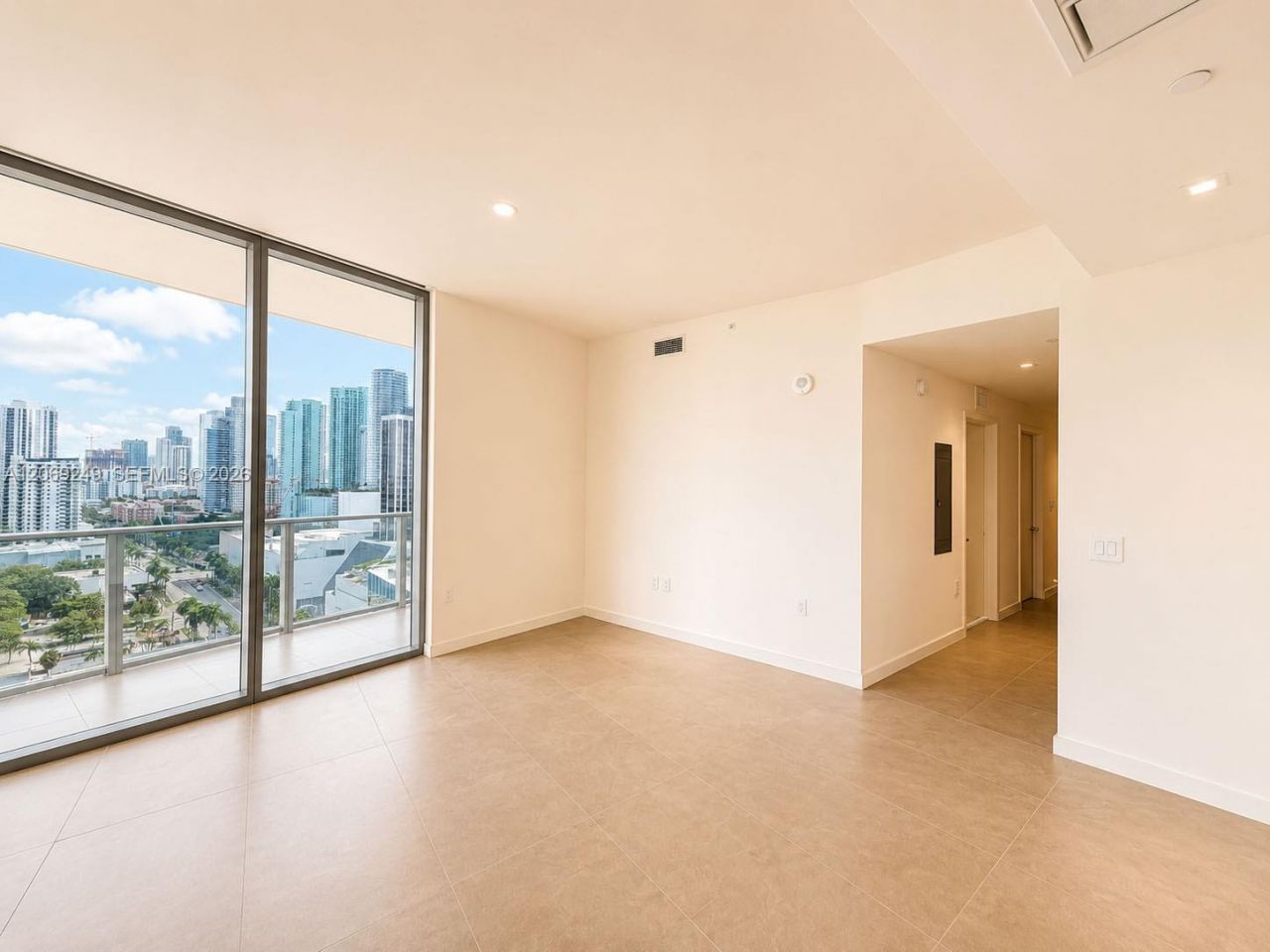 1400 Biscayne Blvd, Unit 1807, Miami, FL 33132 Photo