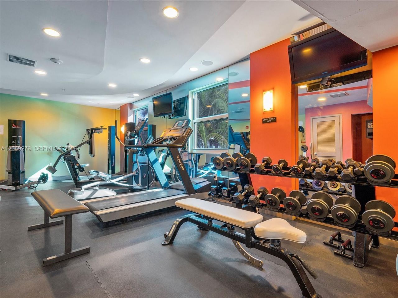 9172 Collins Ave, Unit 216, Surfside, FL 33154 Photo