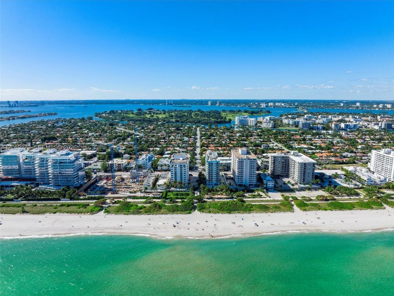 9172 Collins Ave, Unit 216, Surfside, FL 33154 Photo