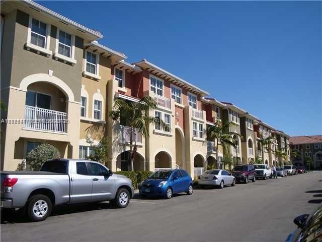 10855 NW 88th Ter, Unit 103, Doral, FL 33178 Photo