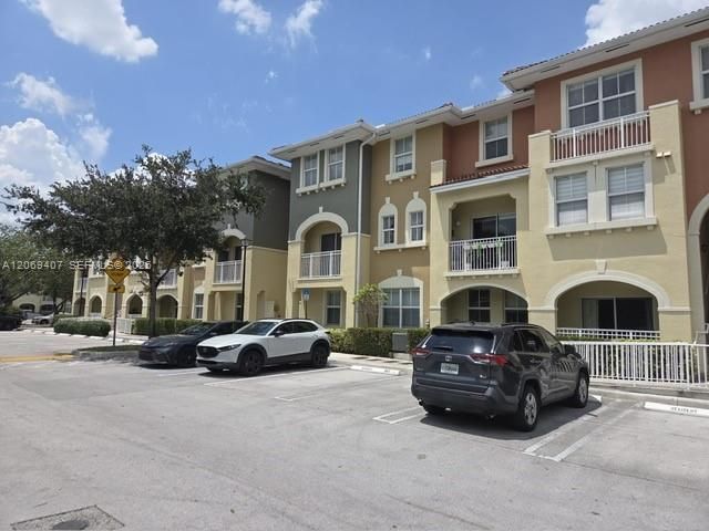 10855 NW 88th Ter, Unit 103, Doral, FL 33178 Photo
